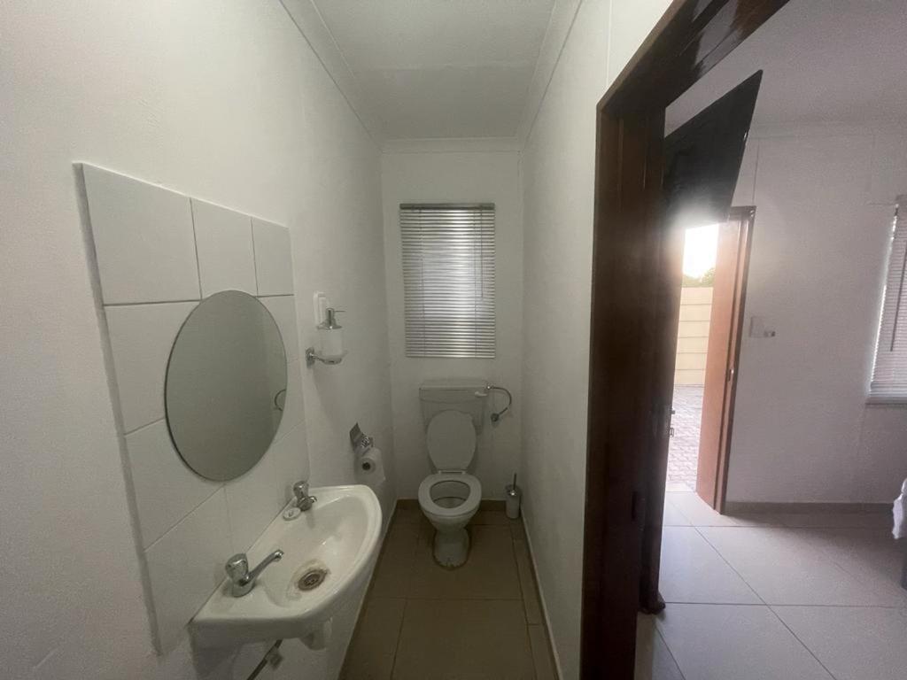 Sabrina Guesthouse Τσουμέμπ Εξωτερικό φωτογραφία